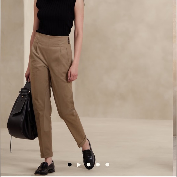 Banana Republic Pants - NWT Banana Republic THE RIDING PANT Color: Sanded Khaki Women’s 4